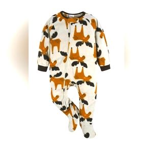 2 pack Fleece Boys sleepers. Brand new. Moose. Plaid. 9-12 months.